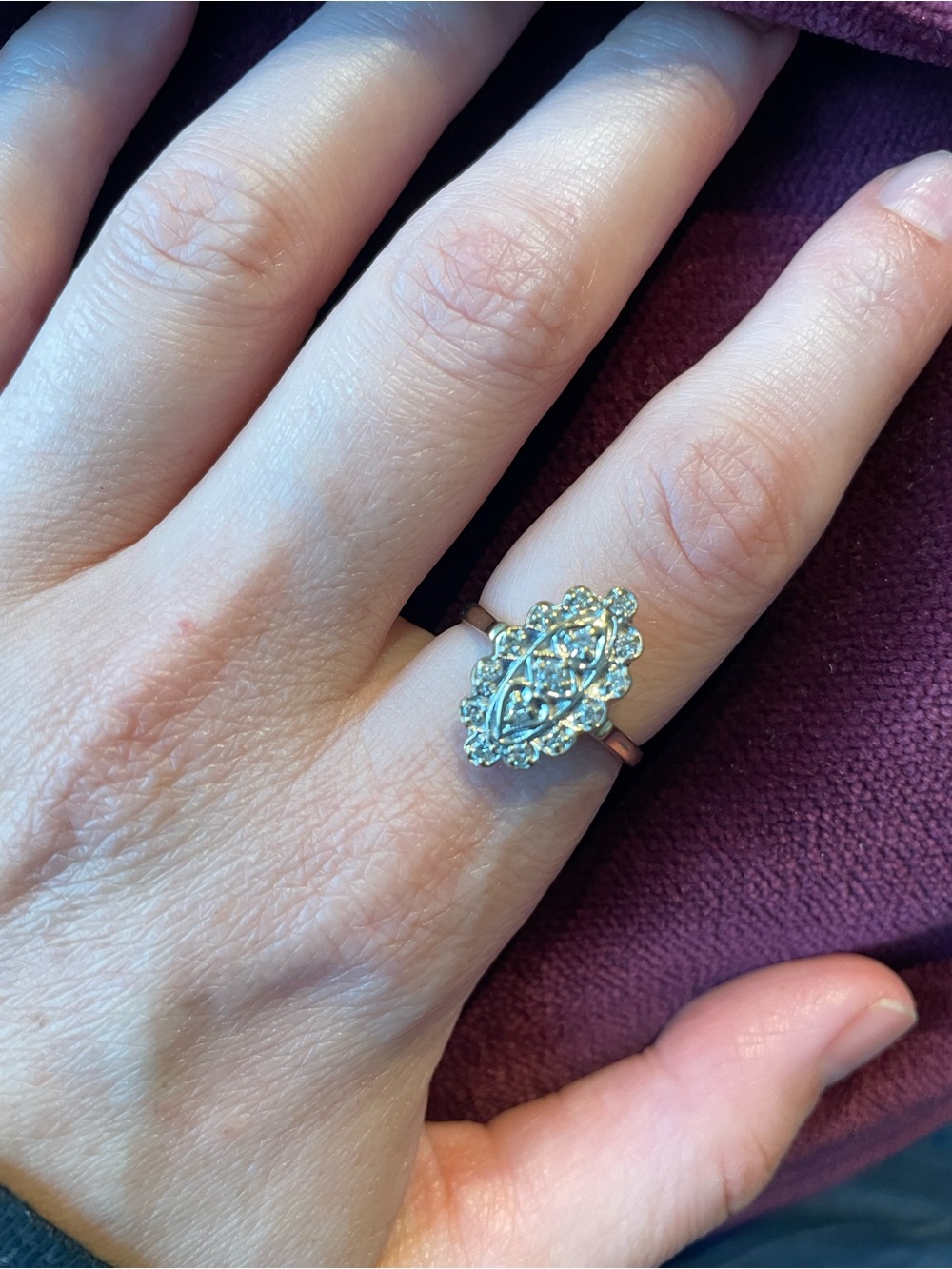 Vintage solid gold ring